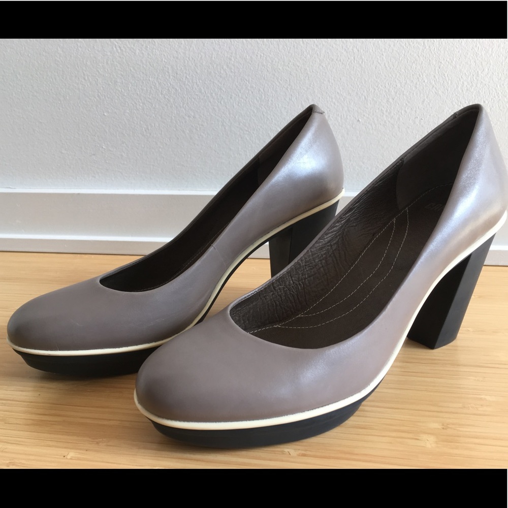 Camper grey leather platform heels